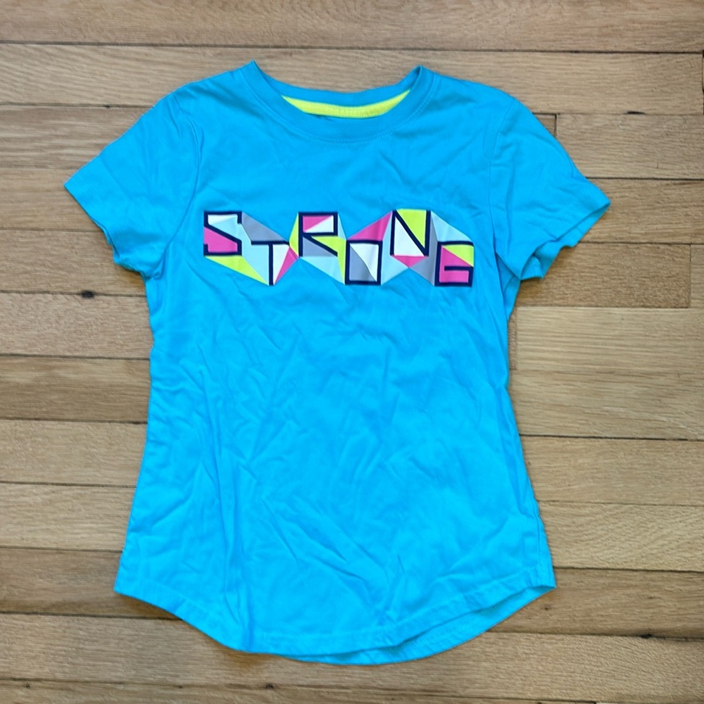 Quick-Dri Girls 10/12 Turquoise T w “Strong” mosaic, cotton.  Barely worn.